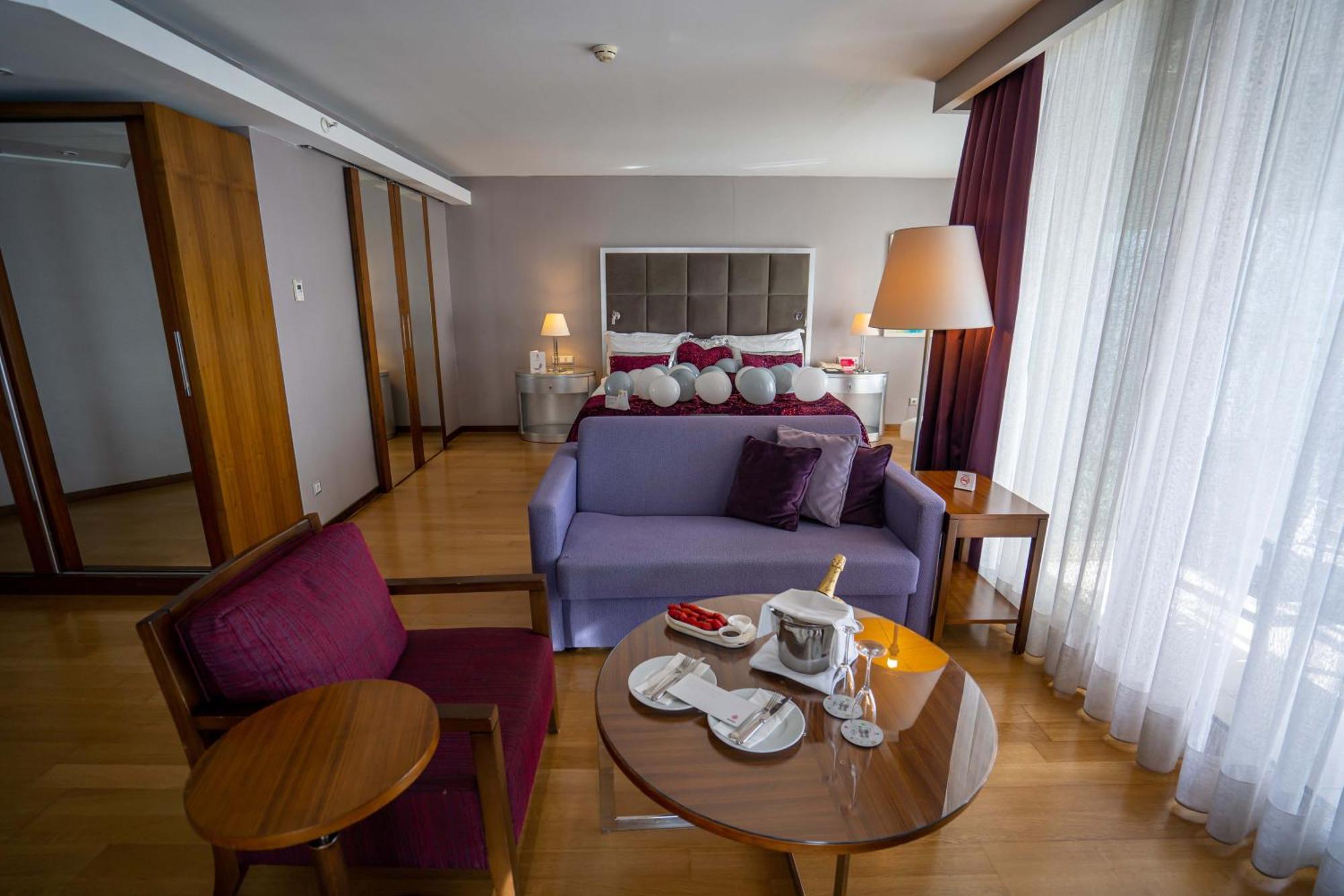 Akra Hotel Antalya Bagian luar foto