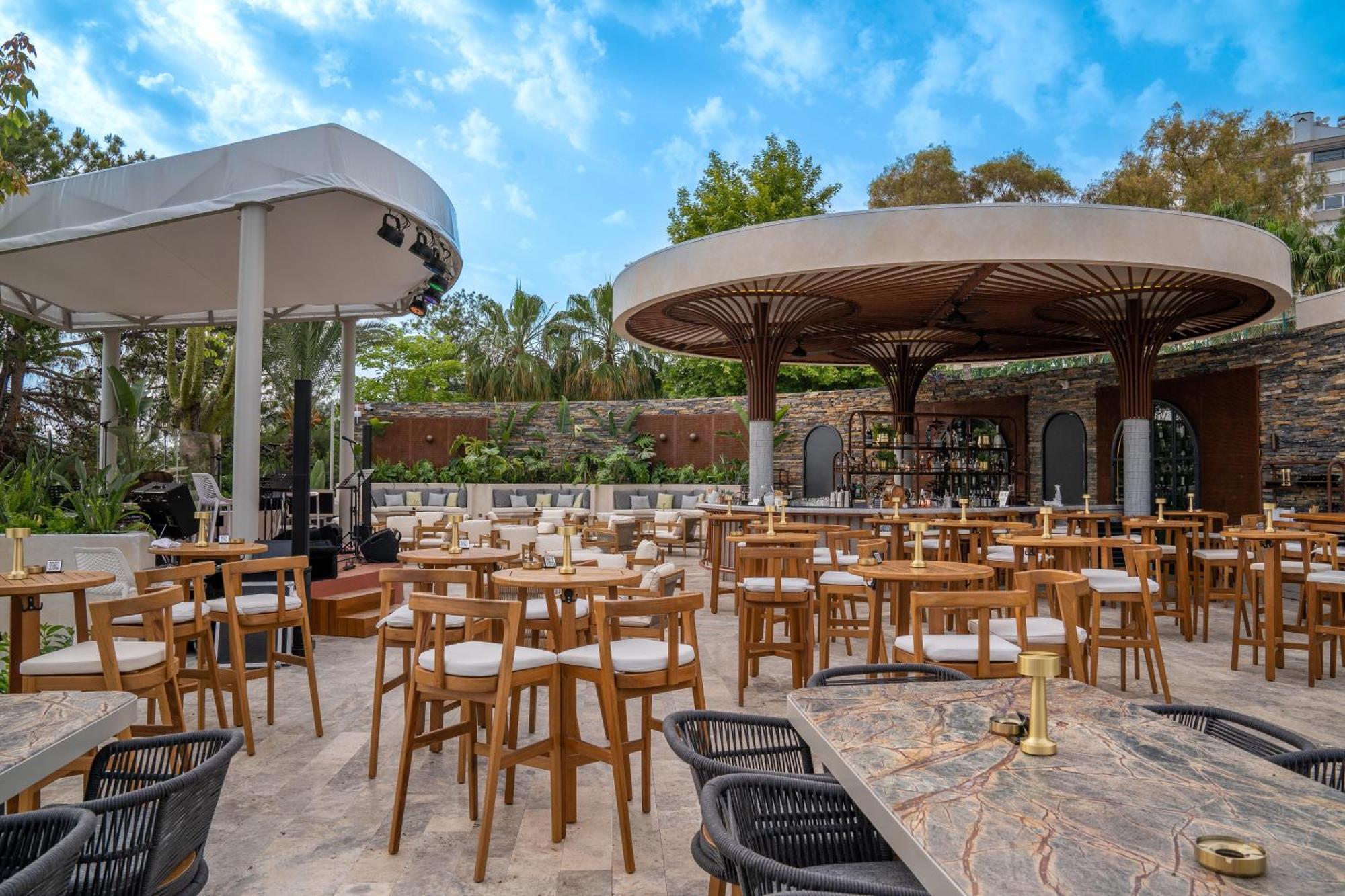 Akra Antalya Hotel Bagian luar foto The Terrace